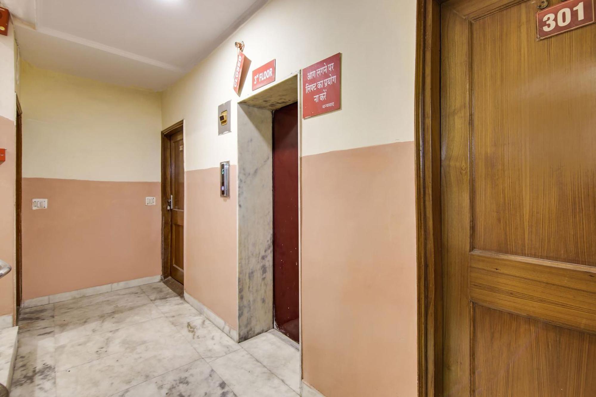 Hotel O Sunshine Palace Delhi  Luaran gambar